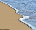 Прекрасный песчаный пляж